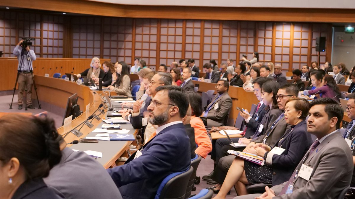 IOMAsiaPacific's tweet image. The 2nd #AsiaPacific GCM Regional Review is underway in🇹🇭! Member States &amp;amp; stakeholders gather to assess progress &amp;amp; advance action on migration governance. @CataDevandas, Representative of the #DG, set the stage with opening remarks, reinforcing more inclusive future #ForMigrants