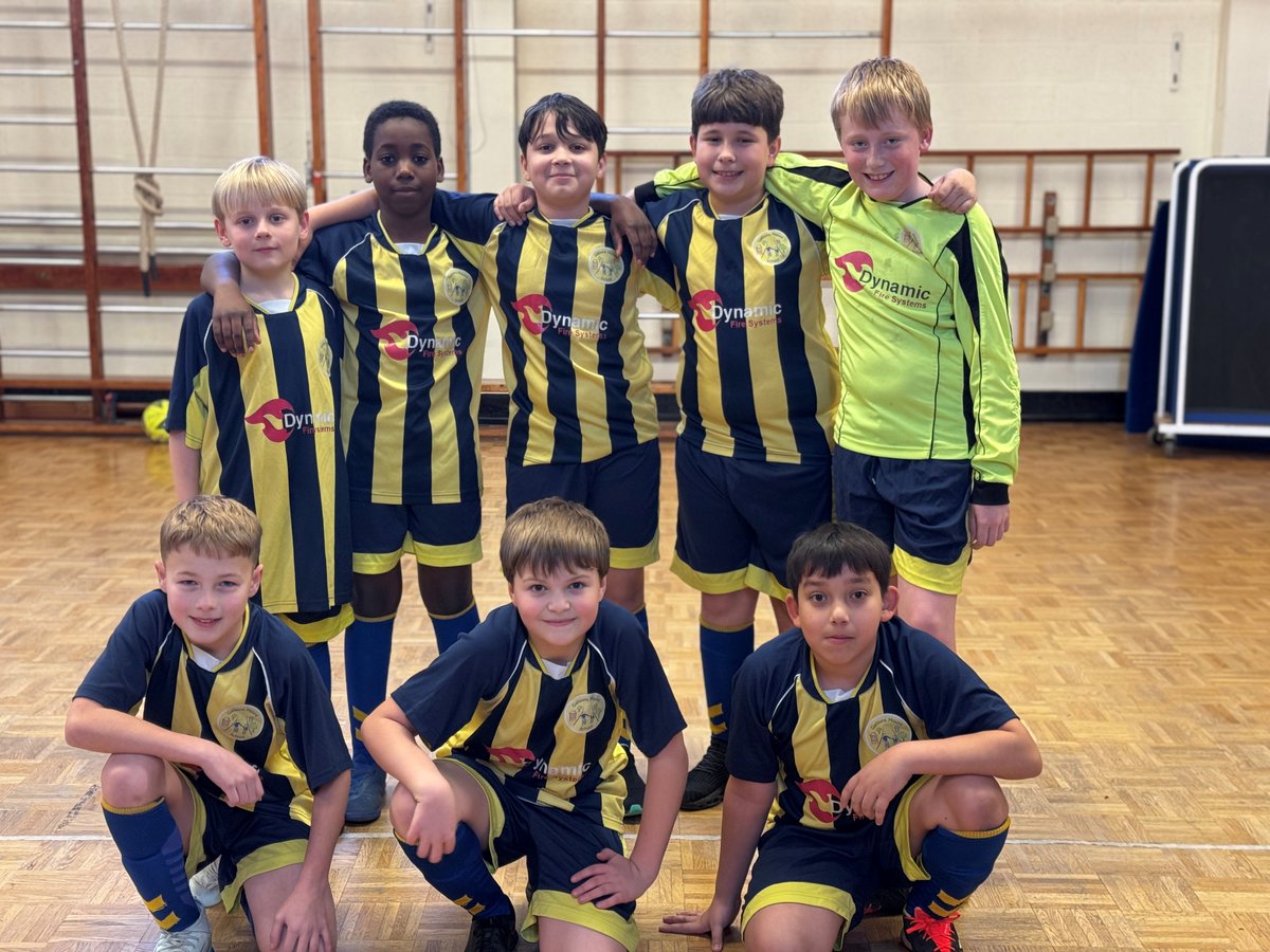 Gallions Mount School tweet media