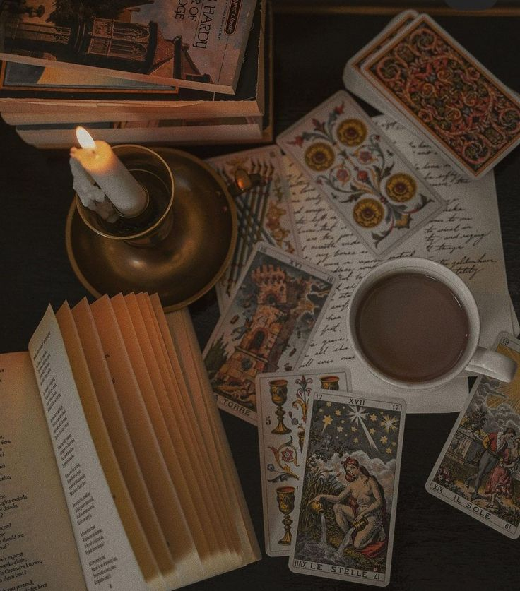 peibble's tweet photo. Claim Free Tarot Reading! ‧₊˚

Rules:
1. Must be following
2. Interact by RT + Likes to claim this reading
3. Reply with your initial and question

You will get: A short reading with 3 drawn card.

Ends 23.00 today.

Good luck! ✨

#zonauang #zonajajan https://t.co/W4DhiRoQrW
