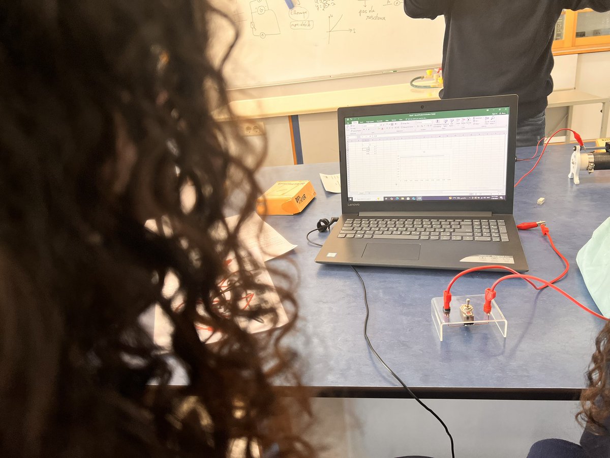 Dania Saad (@daniasaadmakhh1) on Twitter photo Grade 9 students with Mr Etienne explored Ohm’s Law by investigating the relationship between voltage, current, and resistance for resistors. They then visualized their findings through detailed graphs! #OhmsLaw #PhysicsLab <a href="/Hhhsinfo/">Houssam Hariri HS</a> <a href="/dina_jradi/">Dina Jradi</a> <a href="/ea_rania/">Rania El Abbassi</a> Grade 9 students with Mr Etienne explored Ohm’s Law by investigating the relationship between voltage, current, and resistance for resistors. They then visualized their findings through detailed graphs! #OhmsLaw #PhysicsLab <a href="/Hhhsinfo/">Houssam Hariri HS</a> <a href="/dina_jradi/">Dina Jradi</a> <a href="/ea_rania/">Rania El Abbassi</a>