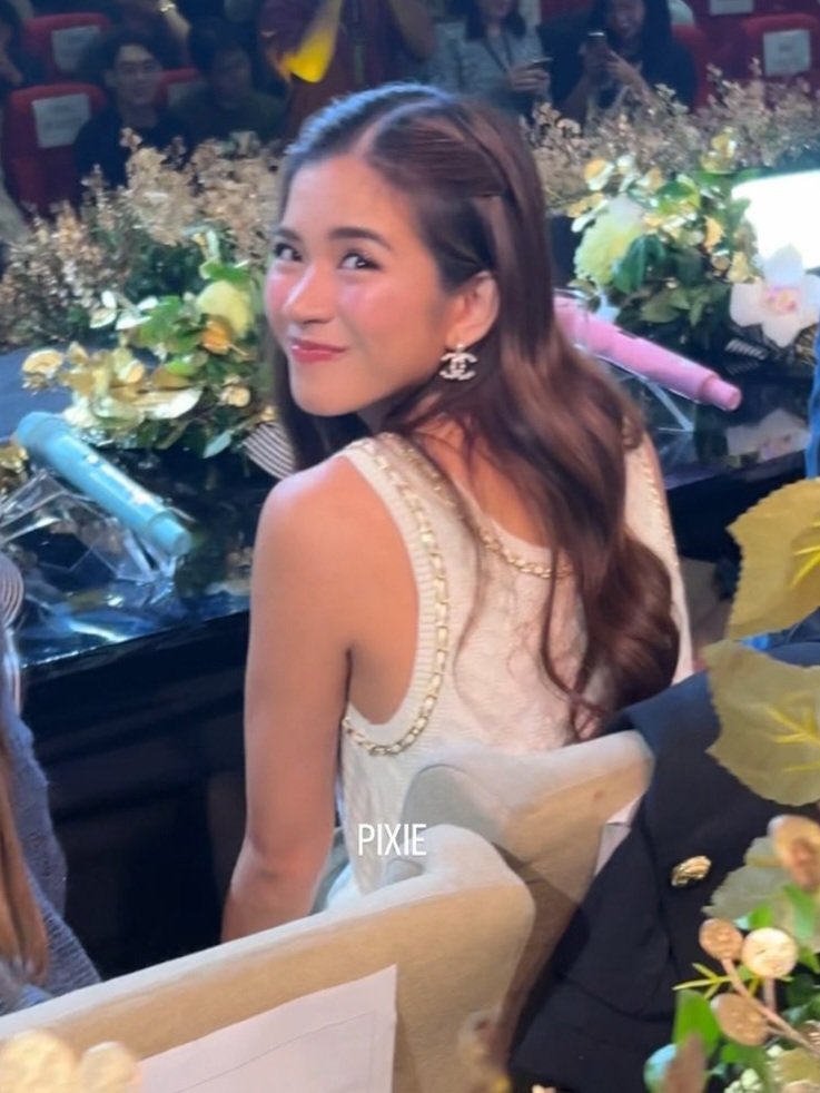 aiahpls's tweet photo. a 24-year old babie!!! she's so pookie wookie sugarplum i will protect her forever 🥺 https://t.co/TxOpjATBII