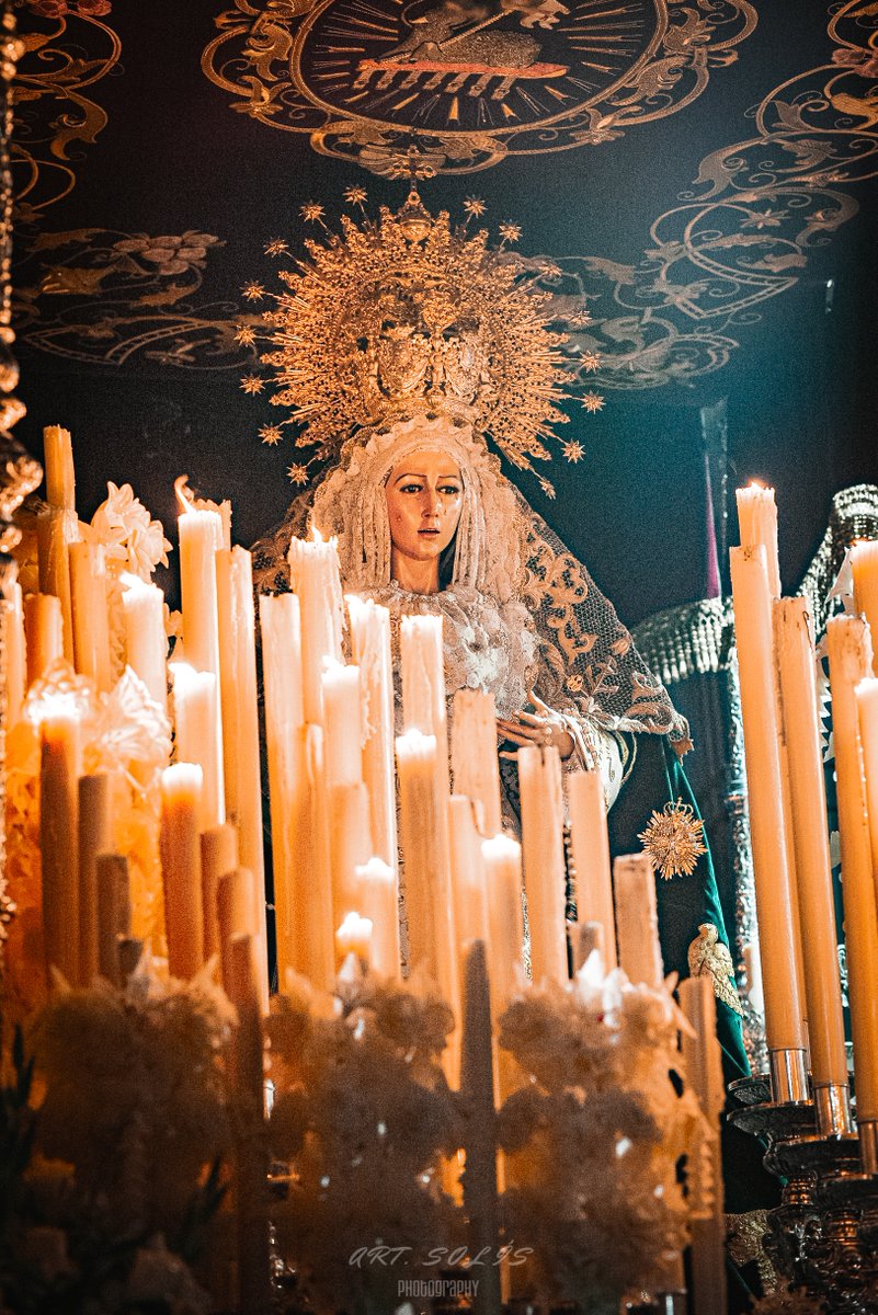 ⏳ Faltan 46 días para Semana Santa 🙏 Primer plano de María Santísima de la Esperanza, una imagen llena de serenidad y devoción que siempre acompaña a los fieles en su caminar durante el Miércoles Santo 🌿 #SemanaSantaJaén #MiércolesSanto #Jaén #Esperanza #Perdón @HdadPerdonJaen