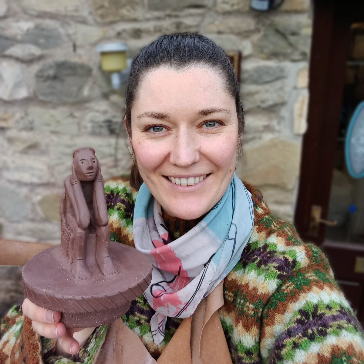 Spong Man ✨This 5th-century figure, believed to have sat atop an urn, is one of the earliest human depictions in Anglo-Saxon England. Just like the Saxons, you can own a handcrafted piece of history with our faithful pottery replicas. Explore: 👉 potted-history.co.uk/products/anglo…