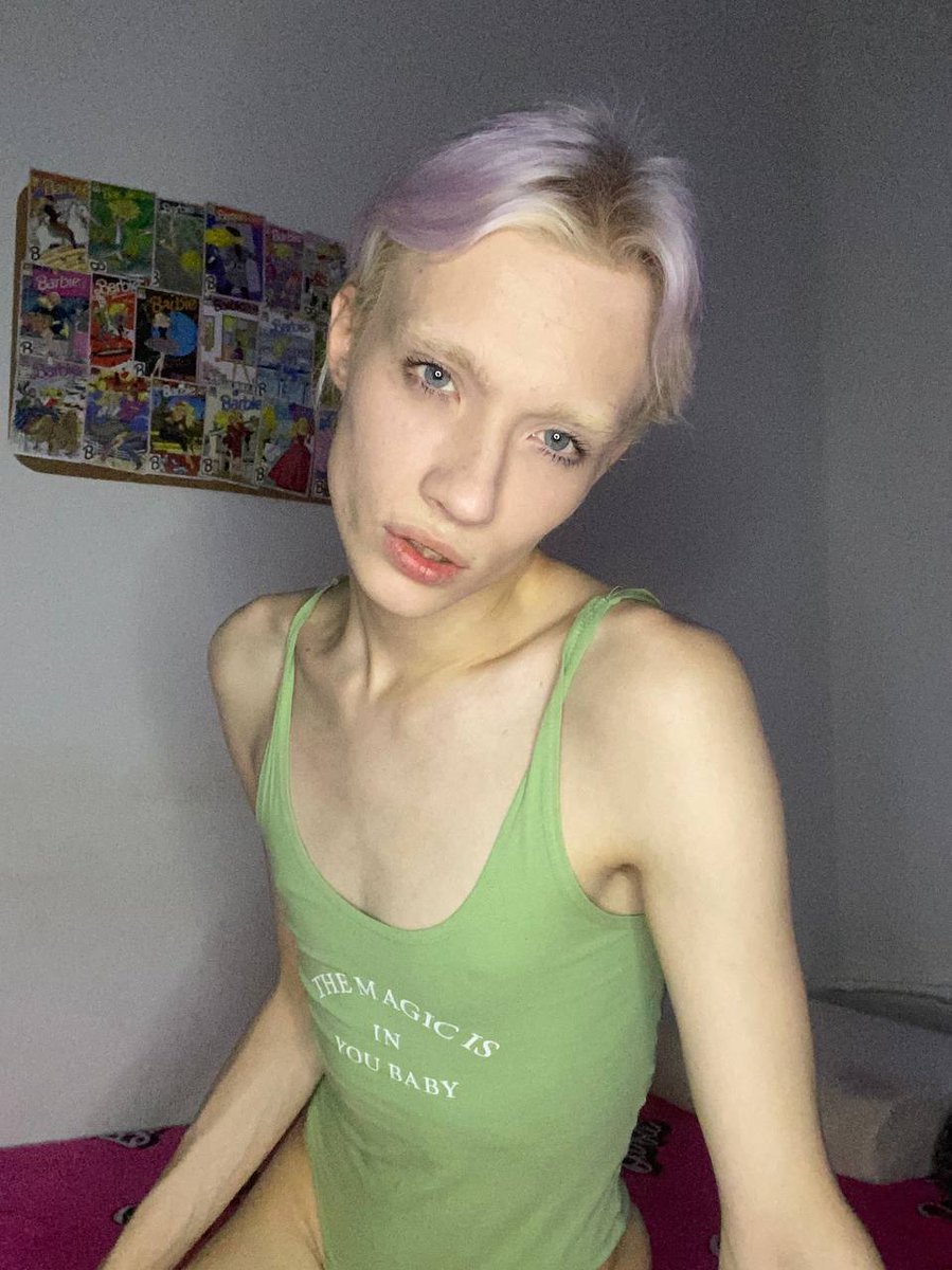 _Alice_Kitty's tweet photo. Do you like skinny girls? 🔥 https://t.co/X90QLcop7k