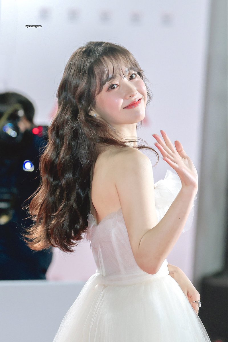 dearmybbo's tweet photo. 내가 복숭아였으면 위기감에 질식사함 https://t.co/ICqGSVrZT6