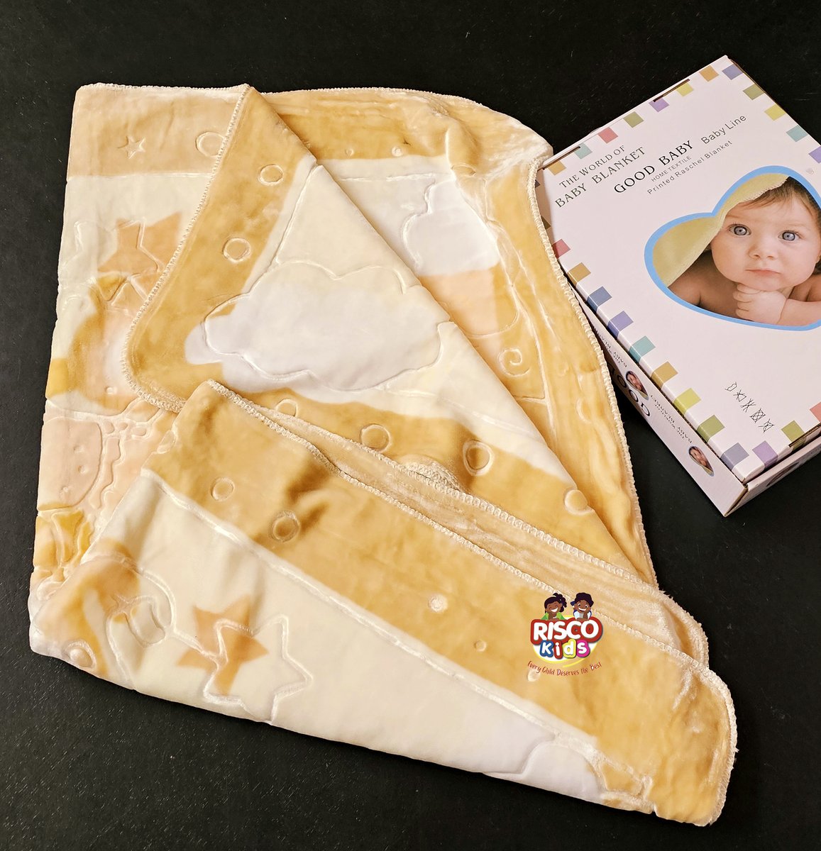 RiscoKids's tweet photo. Super Soft Baby Blankets for Boys and Girls.๐ฅฐ๐ฅฐ
Find these baby blankets at any of our locations.
Price: 45000/=
Call / WhatsApp +256 759 676225
#babycot #babysleep #babyitems https://t.co/0PAmziYn6W