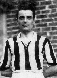 ilpalloneraccon's tweet photo. Il pallone racconta: Mario MENEGHETTI https://t.co/bzH9D4TFME
@Juve1897no @JUVEN_TV @juventusfc @TopPlanet63 @nebbiabassa @LeonettiFrank @La_Bianconera @fritzmazz @Nino_TheBest #meneghetti https://t.co/H5BNRq108A