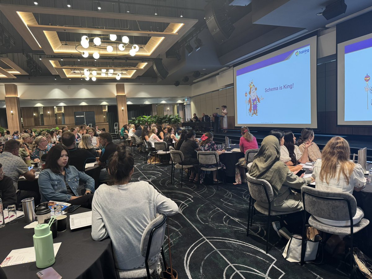 Dace Elletson tweet media