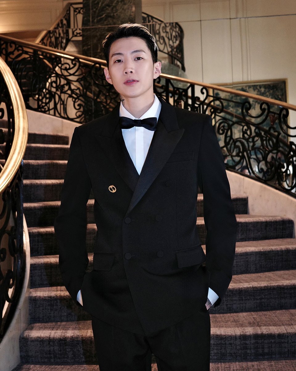 正規品未使用GUCCI タキシード ブラックシングルブレストビジネススーツ グローバル・ブランドアンバサダーのジェイ・パーク @JAYBUMAOM は