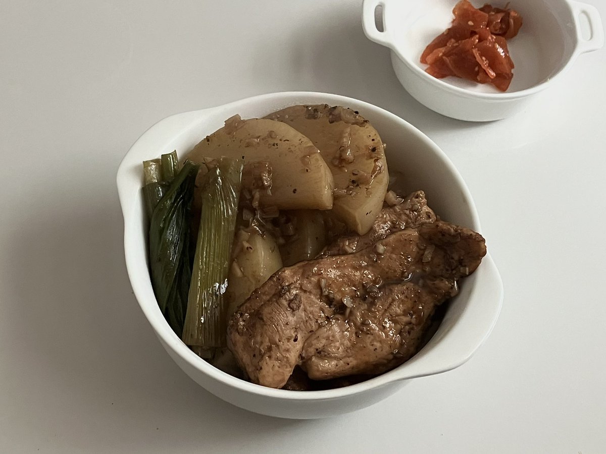 paengbob's tweet photo. 밥차려
(하이디라오토마토탕소스에순두부와계란를넣어보세여) https://t.co/FucK8UnM1t