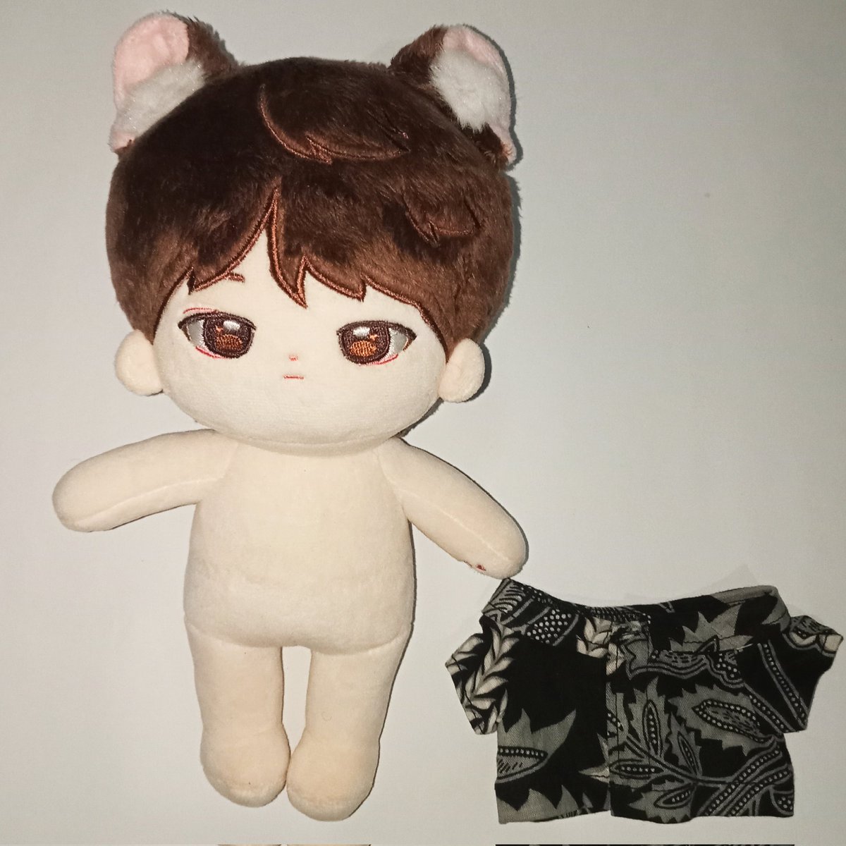 wolfwonu's tweet photo. wts lfb doll seventeen wonwoo 20cm 10cm
ready to ship 🇮🇩 

wonbebe 550k
choconujjang / woosauce 400k
woncat 800k
onuneko 380k

세븐틴 인형 양도 원우 https://t.co/s3BIv0nAQd