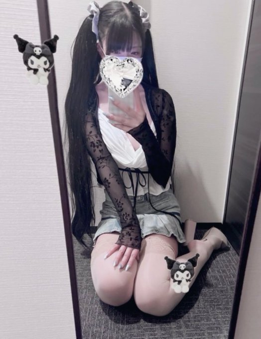 出遅れましたがツインテールの日でした。過去にたくさんツインテとツーサイドアップしました
またいつかコミケでお会いできたら嬉しいです 