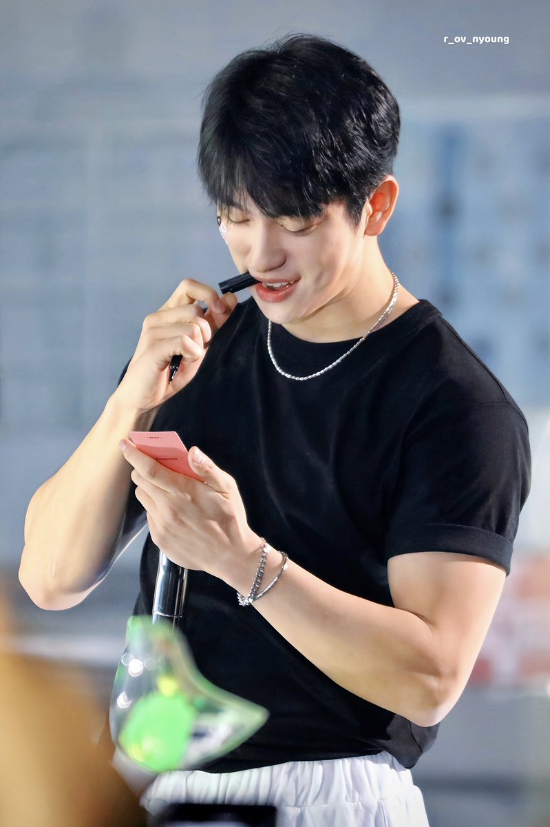 쿨키 tweet media