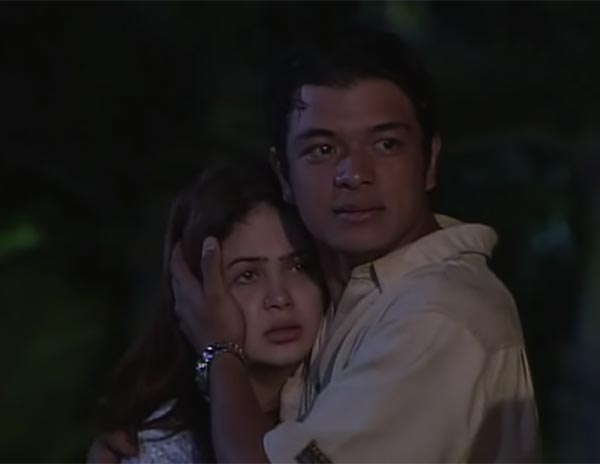 auntieselina_'s tweet photo. Pangako Sa'yo (2000-2002)

Amor, a housemaid, is banished after being wronged by Eduardo's family, leading to her revenge on the Buenavistas. Their children, Yna and Angelo, unknowingly fall in love, unaware of the shocking twists in their family histories. https://t.co/OWGJ47pn3N