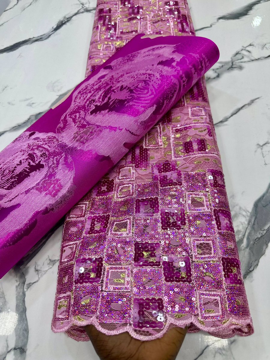 abeeoulah's tweet photo. @VendorsSpot Take your style to the next level with our one-of-a-kind Sequence lace with 3D grandmaster Gele
Fabric: Price: N67,500
Yardage: 6Yards
3D Grandmaster Gele: N55,700
Send a Dm to place your order!
#sequins #sequence #sequencesaree #asoebilace #asoebiusa #asoebiamerica #nigeria https://t.co/gUgwNvB3RU