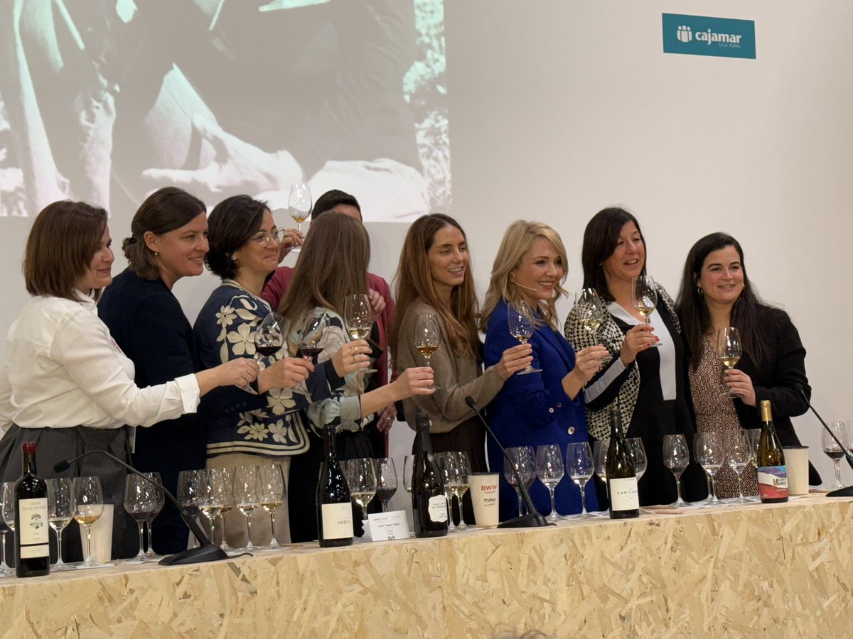 Mar Galván © 🍷 tweet media