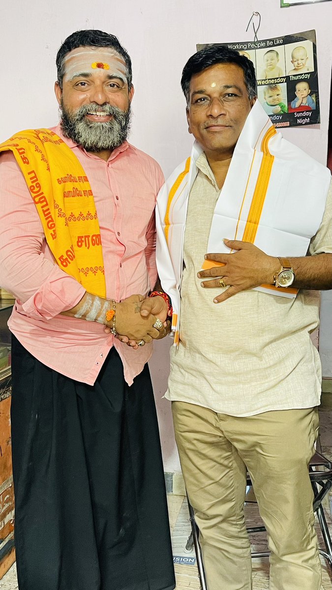 idumbanvanam's tweet photo. பாஜக வடசென்னை கிழக்கு மாவட்டத்தினை ஆண்டுகள் பல மிகச் சிறப்பாக வழிநடத்திய பேரன்பு மிக்க அருமை சகோதரர் திரு கிருஷ்ணகுமார் அவர்களை சந்தித்து உரையாடிய மிக மகிழ்வான தருணம்… https://t.co/f6nD2WF7gd