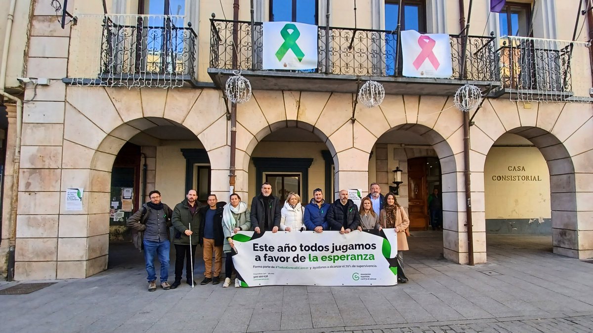 ContraCancerBU's tweet photo. En #Aranda también jugamos a favor de la esperanza en el Dia Mundial Contra el Cáncer
#todoscontraelcancer #masdatoscancer https://t.co/WHrepASz1p