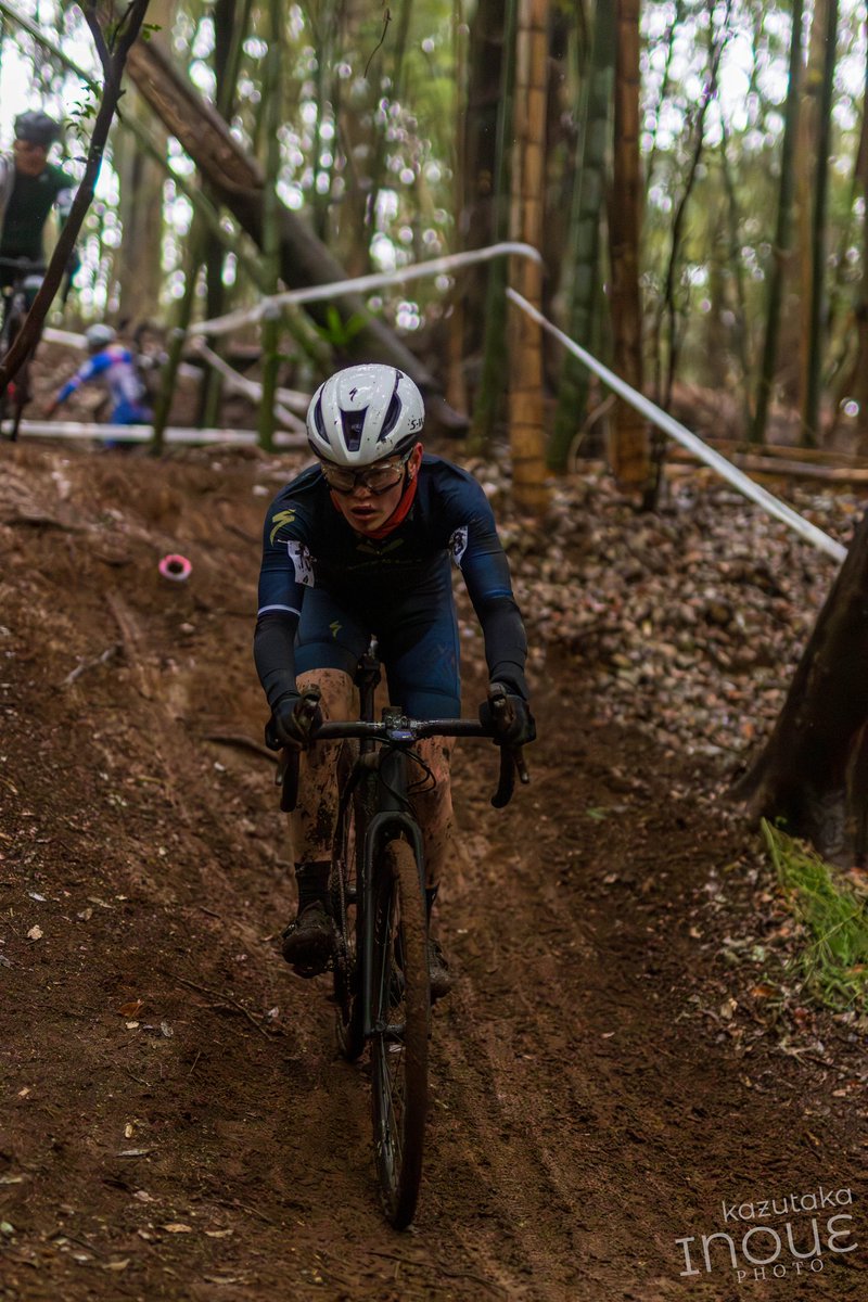 KaItO102356's tweet image. 野田シクロクロス
ME4 8位

まさに泥、これ以外思いつきません笑
テクニカルで滑りまくりでしたが楽しかったです笑
チーム時代は写真撮る側でしたが、撮って貰えると嬉しいですね！

📸 @InoueAccount 様

#スペシャライズド #crux #シクロクロス #野田シクロクロス