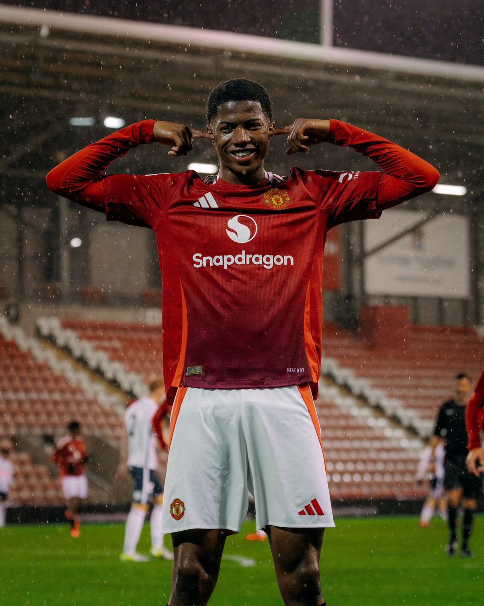 MUFCEDIT's tweet photo. Chidou Obi is not in the U18 squad, he may have been promoted to the first team. 👀 #MUFC https://t.co/ThM2PyZPq3