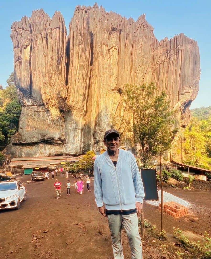 MANUKumar540209's tweet photo. ಕರುನಾಡ ಚಕ್ರವರ್ತಿ @NimmaShivanna #yaana #ನಮ್ಮೂರಮಂದರಾಹೂವೆ https://t.co/FIijOAP6Vs