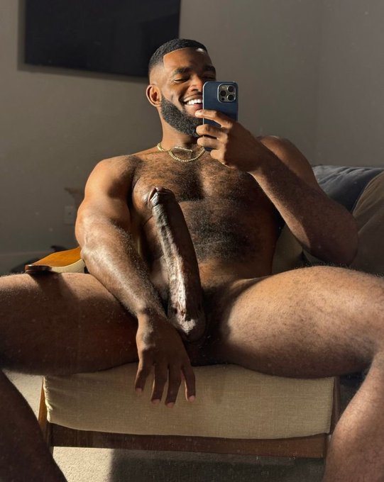 Watch Andy Onassis's leaked NSFW photo on TwXstars