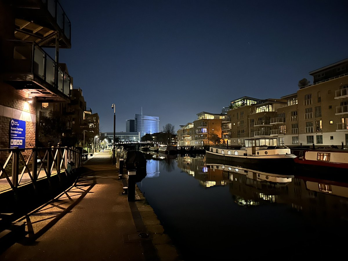 Alastair Hilton tweet media