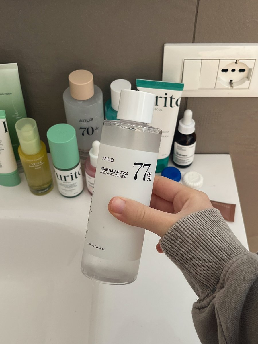 kvzuscvra's tweet photo. Anua - Heartleaf 77% Soothing Toner 🌿 my review as a YesStyle Influencer (code REN1004)

#YesStyle #YesStyleInfluencers #YesStyleReview #Anua @anua.skincare https://t.co/KbVu3mwNE4