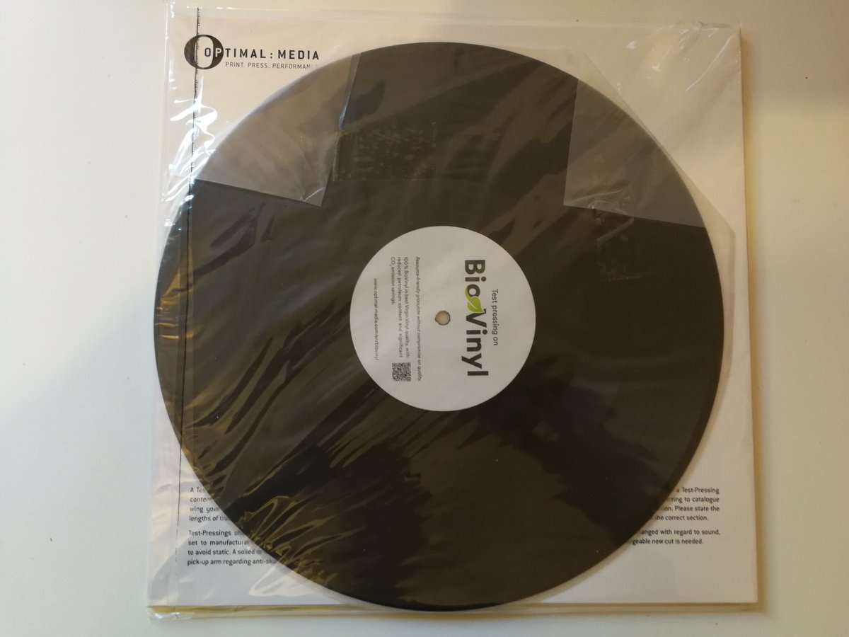 fall698's tweet image. 