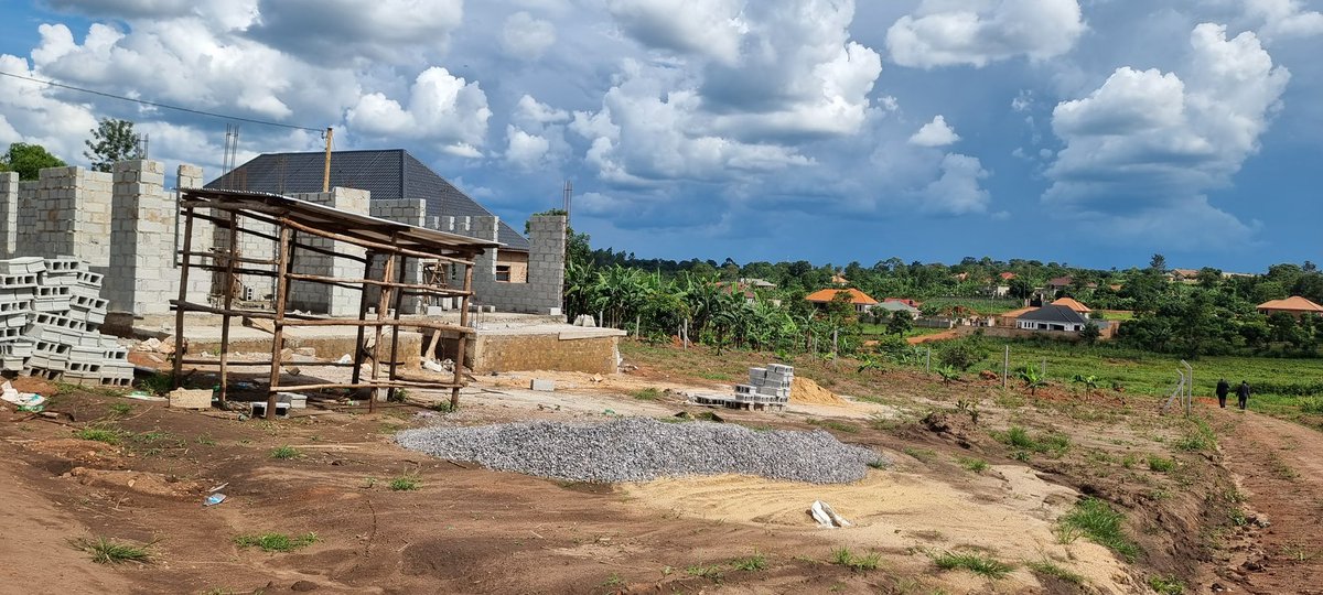 Luba_Properties's tweet image. 🔑 Ready to make your next property move? Let us handle the tough stuff!
🏠 Title Search
📏 Land Surveying
🔄 Land Transfer
📝 Title Processing (Subdivisions &amp;amp; Untitled)
We simplify the process, so you can enjoy the journey! #RealEstateMadeEasy #LandExperts #PropertySolutions