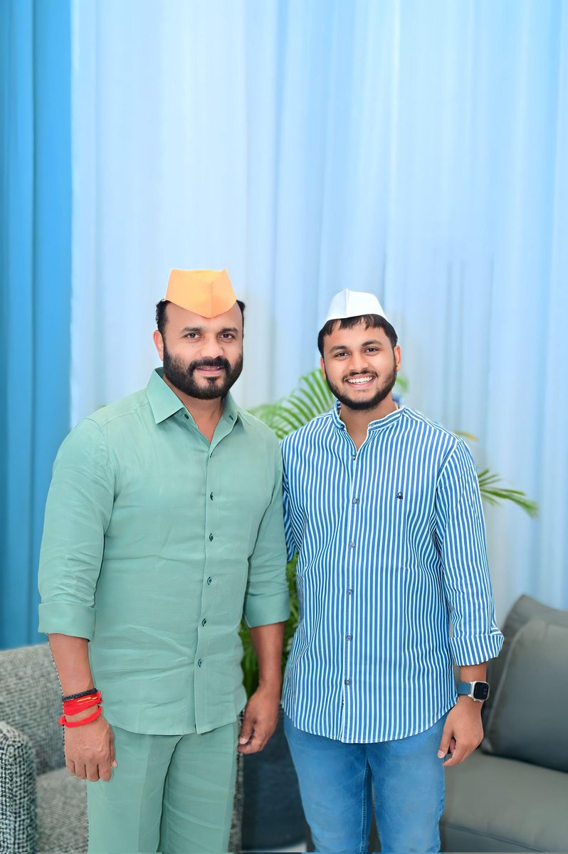Jaykumar_Gore's tweet photo. Happy Birthday Aditya ! 
आज चिरंजीव आदित्यराजचा वाढदिवस आहे, त्या निमित्ताने आदित्यला अत्यंत सुदृढ असे दीर्घ आयुष्य लाभावे हिच माझी सदिच्छा ! https://t.co/62ngEtN8Es