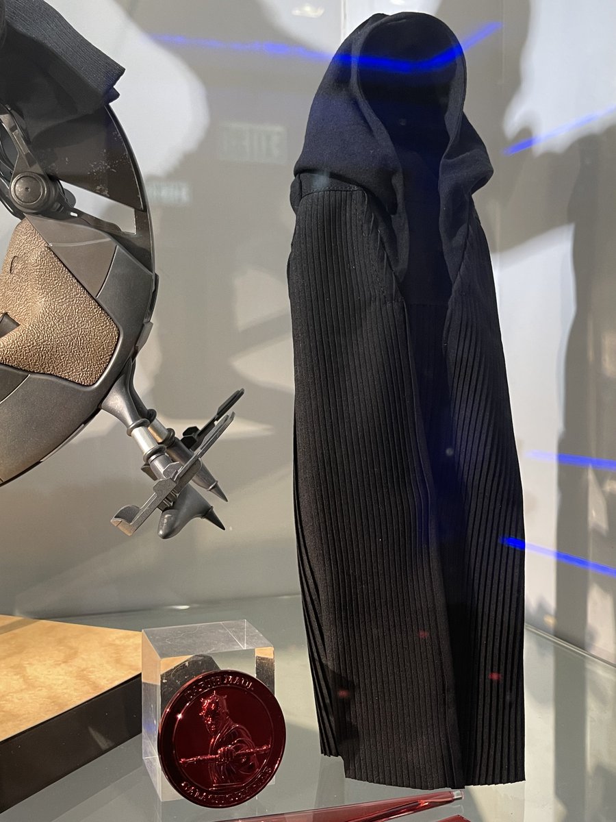 6thscale_KaWu's tweet photo. Some pics of the final product of Hot Toys Star Wars Episode I: The Phantom Menace - Darth Maul with Sith Speeder
Part 2
#DarthMaul #SWTPM #ThePhantomMenace #StarWars #Powerofthedarkside #Lucasfilm #HotToysCollectibles #SixthScale https://t.co/GCJlpbI0M5