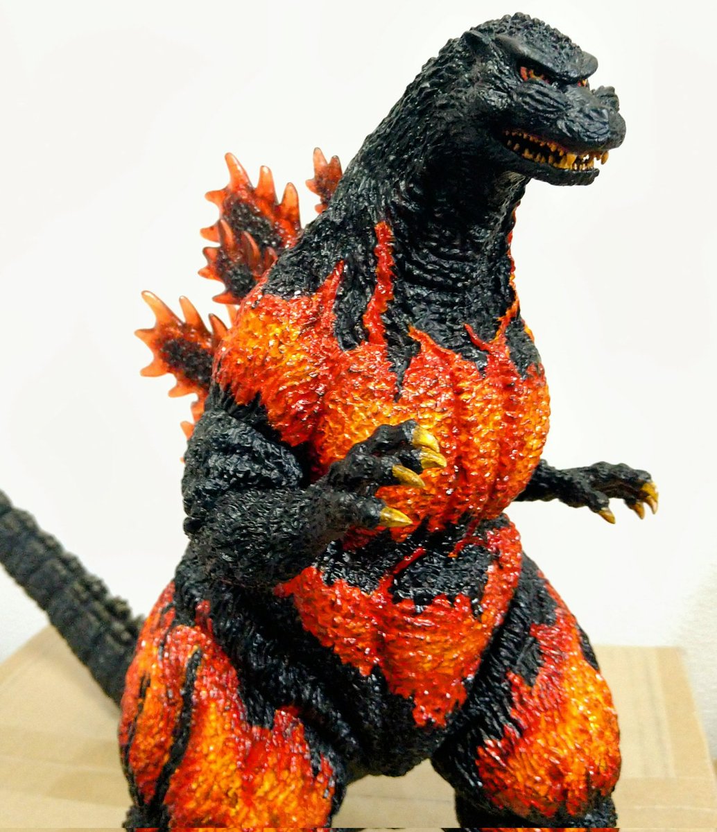 東宝30cmシリーズ 酒井ゆうじ造形コレクション ゴジラ1995 香港上陸