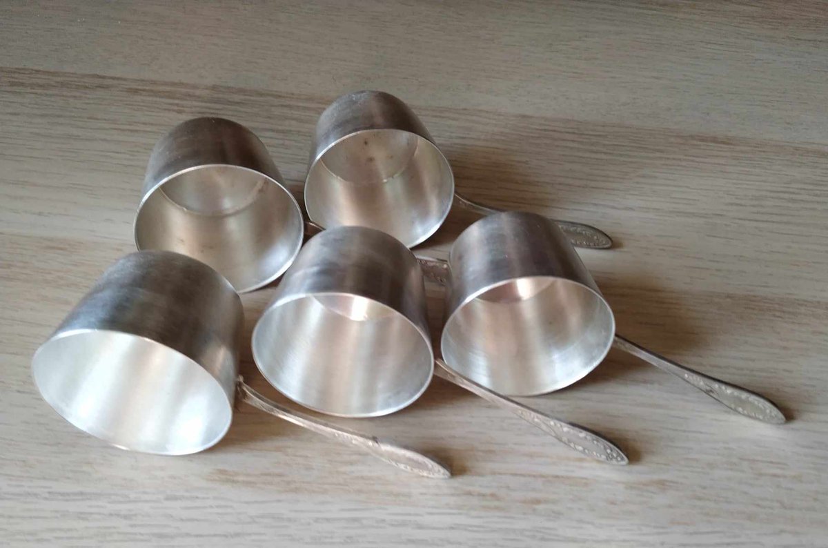 VintageSoviet's tweet photo. #Melchior #Scoops #vintage #coffeescoops #Set of 5, #servingspoons #spoons scoop #USSR 

https://t.co/RYRncIwsg1 https://t.co/T4KHm52vxT