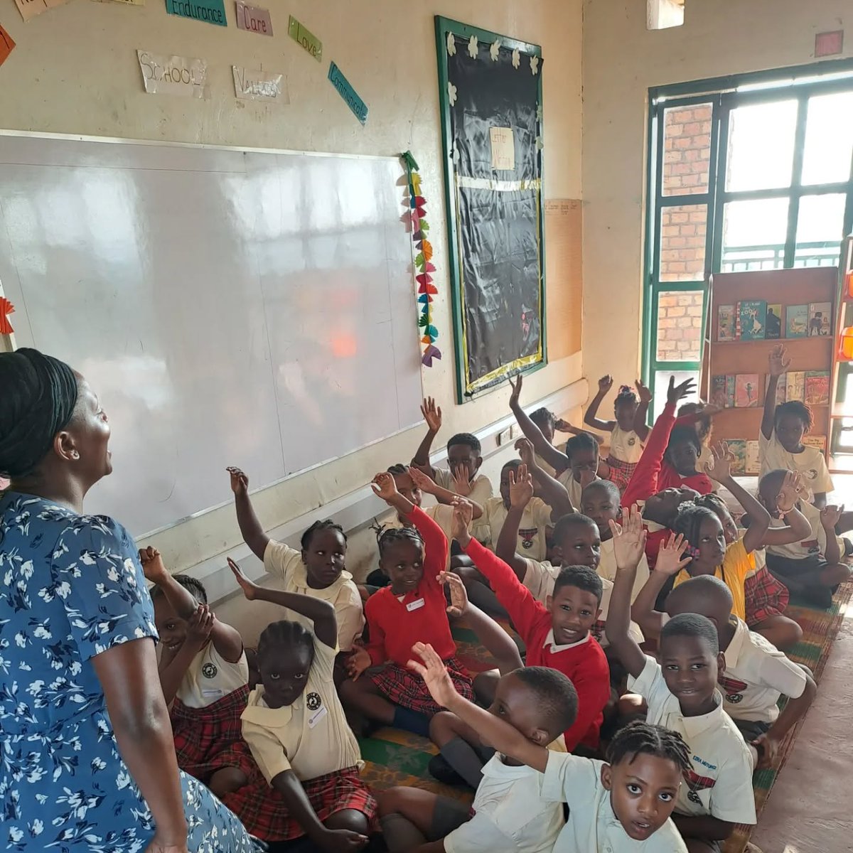 ClarkeJuniorSch's tweet photo. Our school is full of life again! 🎉📚 We’re thrilled to have our children back—ESPECIALLY Ms. Alice! ❤️ Here’s to a great term of #InquireDiscoverLearn! 🌟 #BackToSchool #JoyfulLearning https://t.co/Luu2qzwOC8