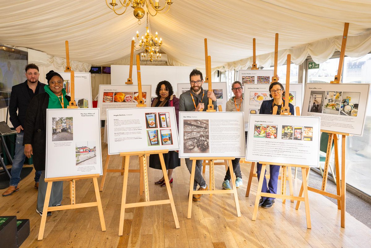 🖼️ We've just launched a #BrokenPlate photo-storytelling exhibition!

It brings to life the realities of families and citizens experiencing #foodpoverty and offers a human perspective on some of the report's key findings.

🔗 bit.ly/4glbxnD