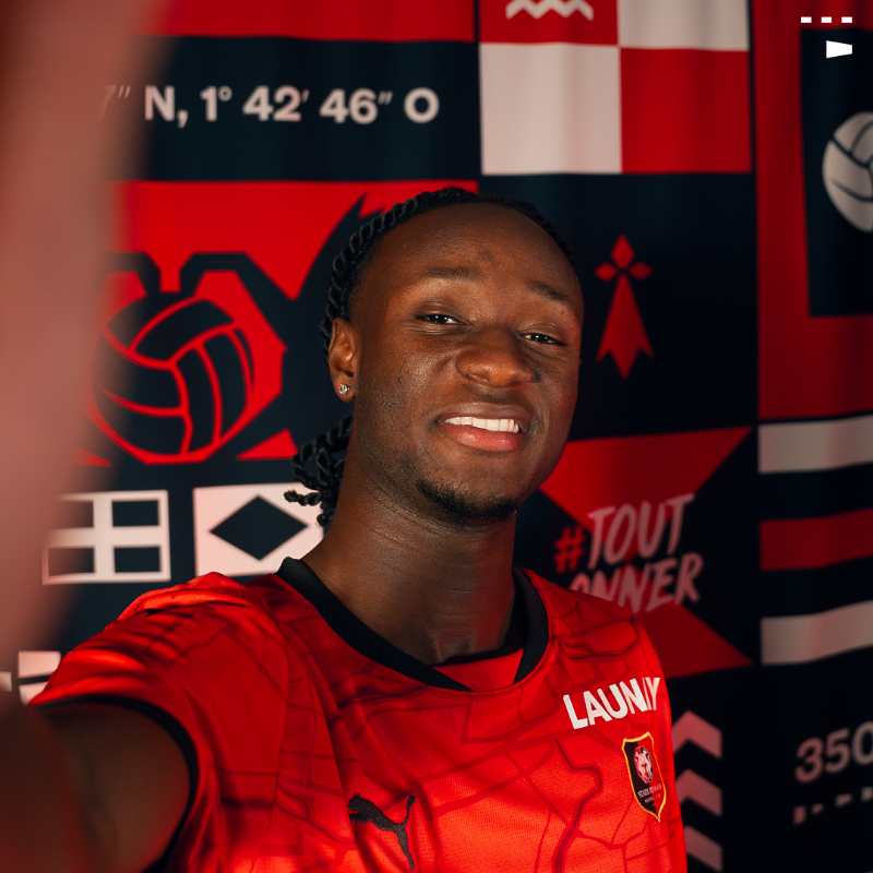staderennais's tweet photo. 🇨🇦 26 sélections avec le Canada
📌 Lancé à Montréal
👊 Révélé à Watford

Renfort au milieu de terrain, Ismaël Koné est prêté par l'Olympique de Marseille. 🆕