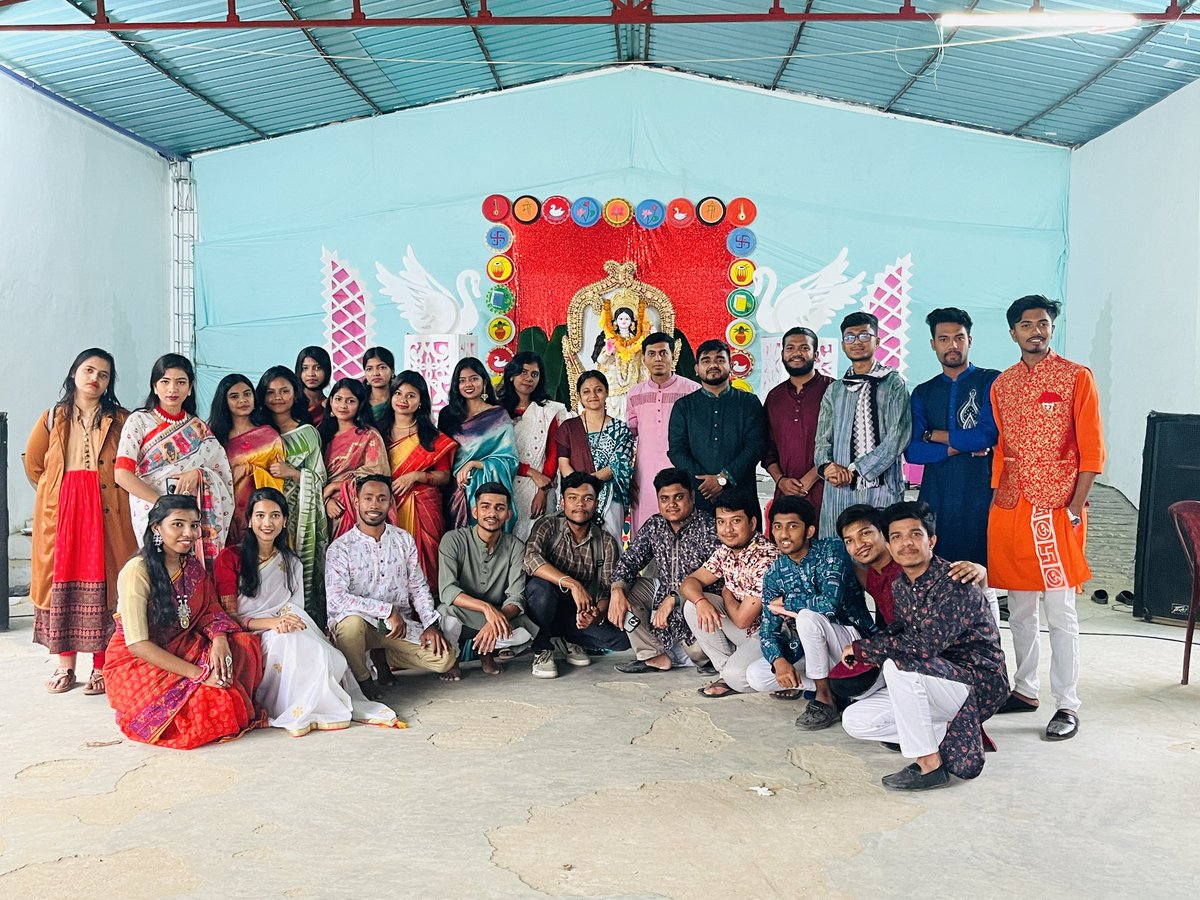 BijoyChandraShi's tweet photo. বানী অর্চনা ১৪৩১🙏🖤 https://t.co/EnvDO7vrXA