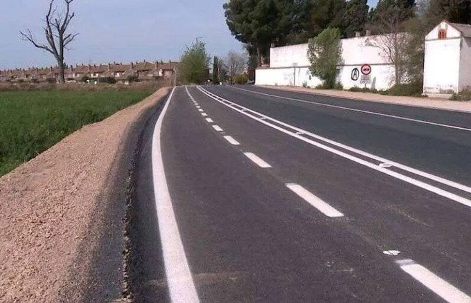 Bicicleto_ZGZ's tweet photo. Avanza el proyecto del carril bici entre La Puebla de Alfindén y Pastriz, que forma parte de la red de carriles bici del área metropolitana de Zaragoza.
 https://t.co/BPyYaZrHkh https://t.co/OIl0Hfaztm