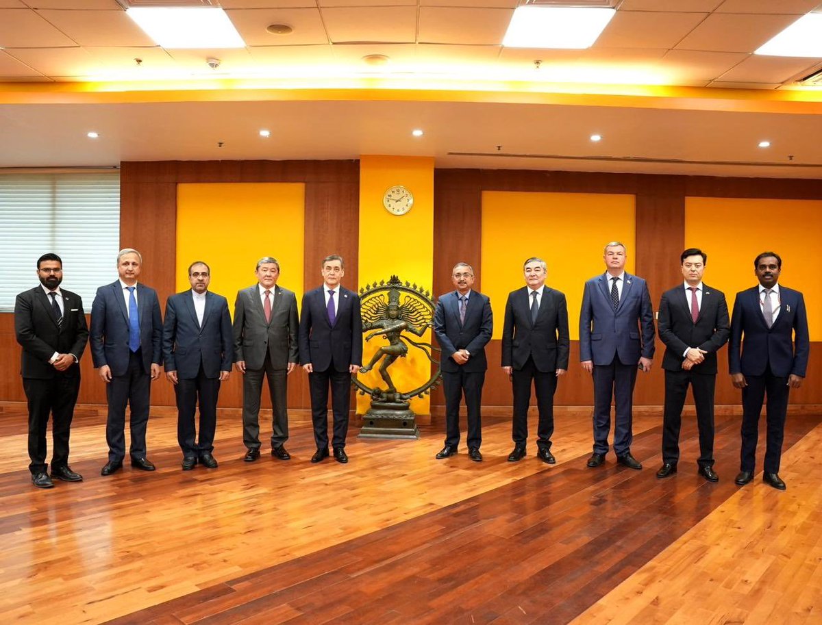 DDIndialive's tweet photo. Secy (West) @Tanmaya_Lal met the newly appointed SCO Secretary-General Nurlan Yermekbayev on his first official visit to India.

They discussed various avenues of cooperation in #SCO. 

#IndiainSCO https://t.co/WSVUfFSRs5