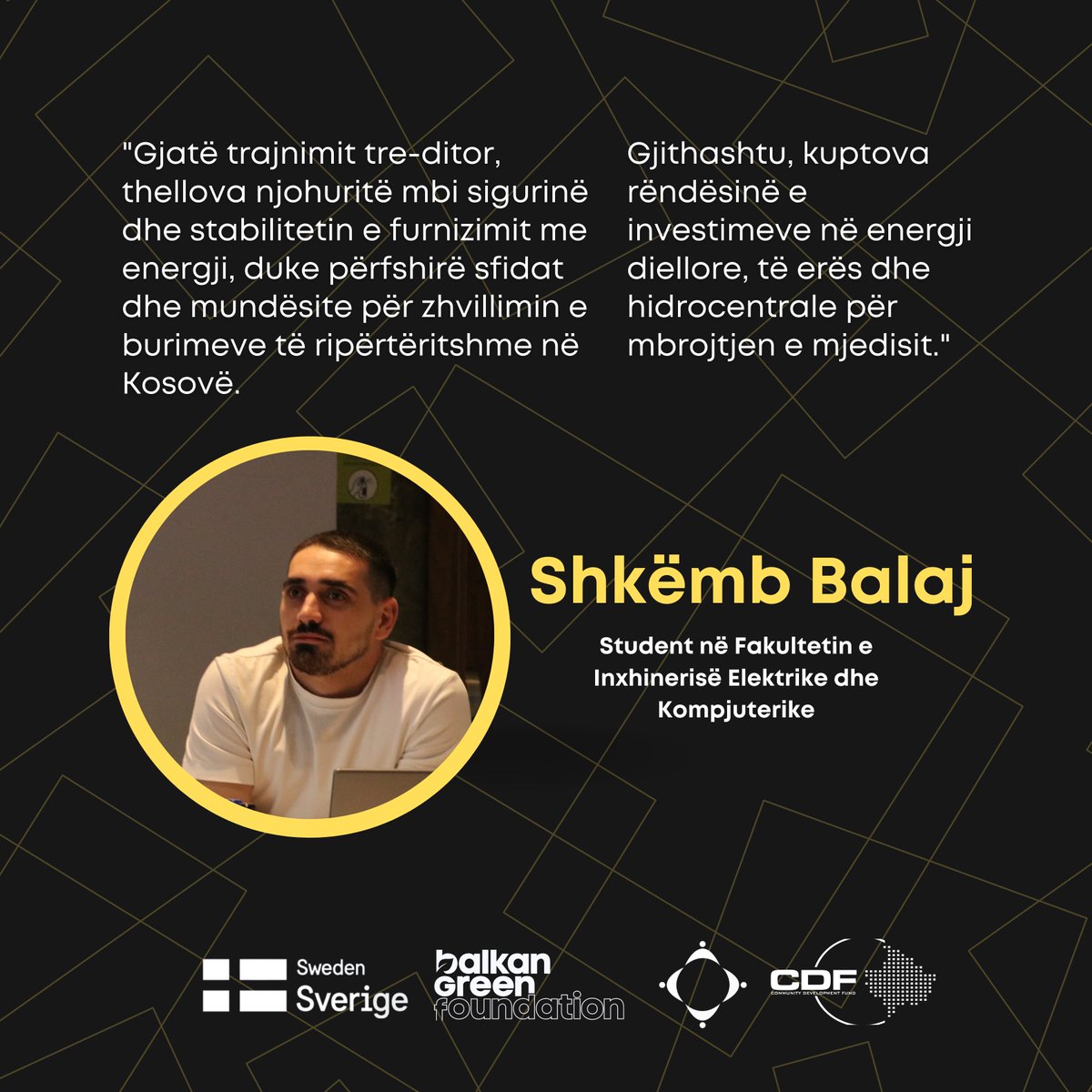 Rina dhe Shkëmbi, pjesë e gjeneratës së parë të EnergyHub, eksploruan optimizimin e burimeve të ripërtëritshme, sfidat dhe mundësitë e sistemit energjetik në Kosovë. Së bashku me ekspertë, propozuan zgjidhje për një të ardhme më të qëndrueshme! ⚡🌱 #EnergyHub #RenewableEnergy