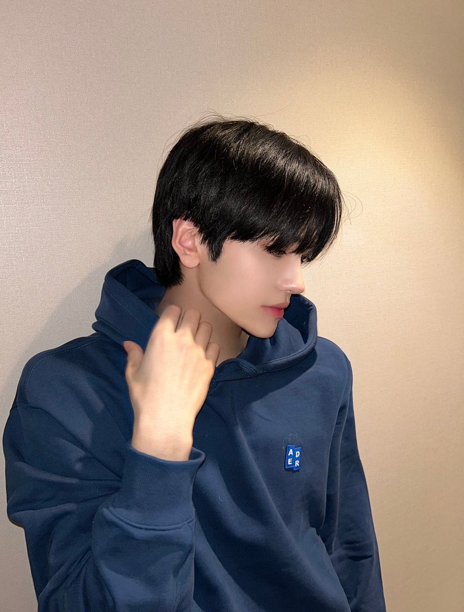 SLB_archive's tweet photo. 250204
ziheng weibo/IG update

#SHAOZIHENG #邵子恒 #샤오쯔헝 https://t.co/5KYuENvghg