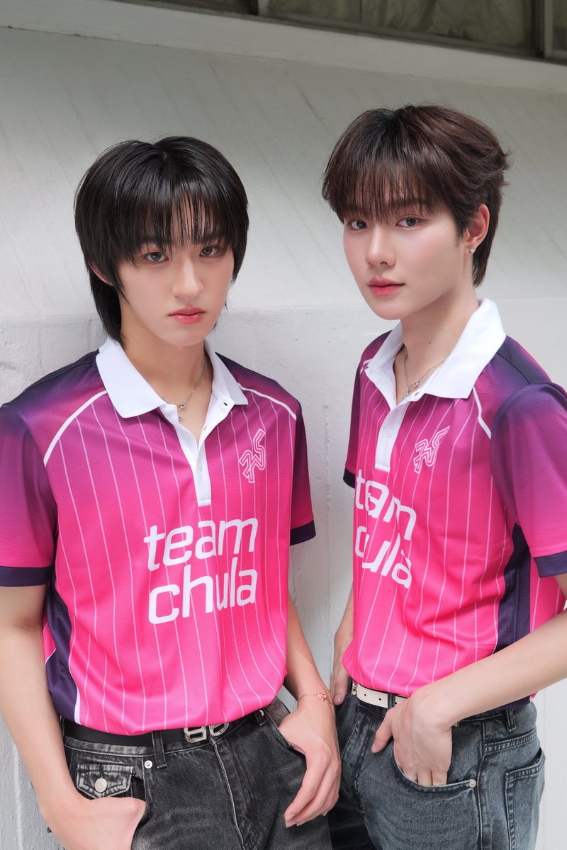 ผมวิดวะ                                       เธอนิเทศ