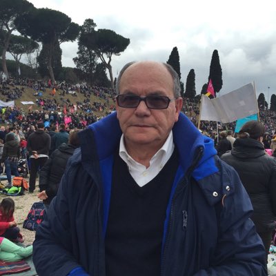 DDomenicone's tweet photo. #NuovaFotoProfilo https://t.co/q4j2GFJduB