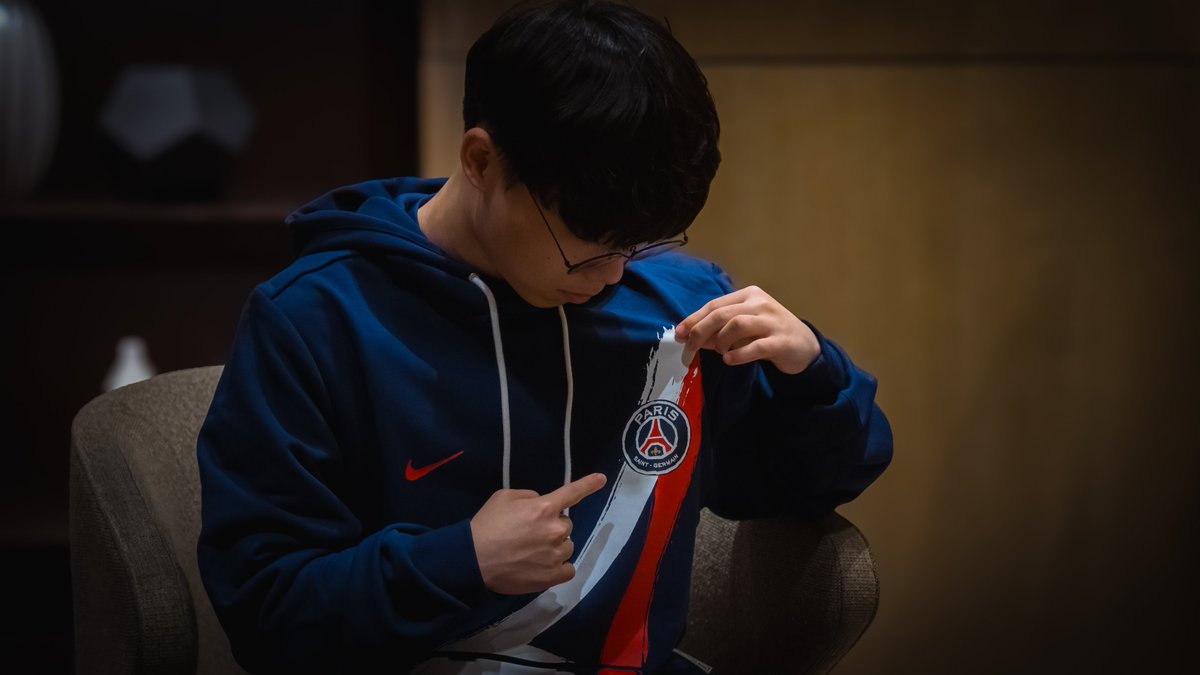 New day, new chance to prove our worth  🫡

00:00 KST vs RAZAH

#ICICESTPARIS🔴🔵
#SOARWITHTALON