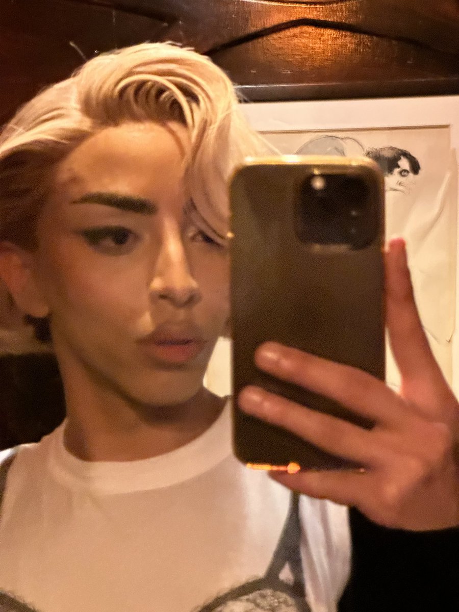 iambilalhassani's tweet photo. on stream la question et on le dit à tout le monde aujourd’hui https://t.co/kIVgIhdY8E
