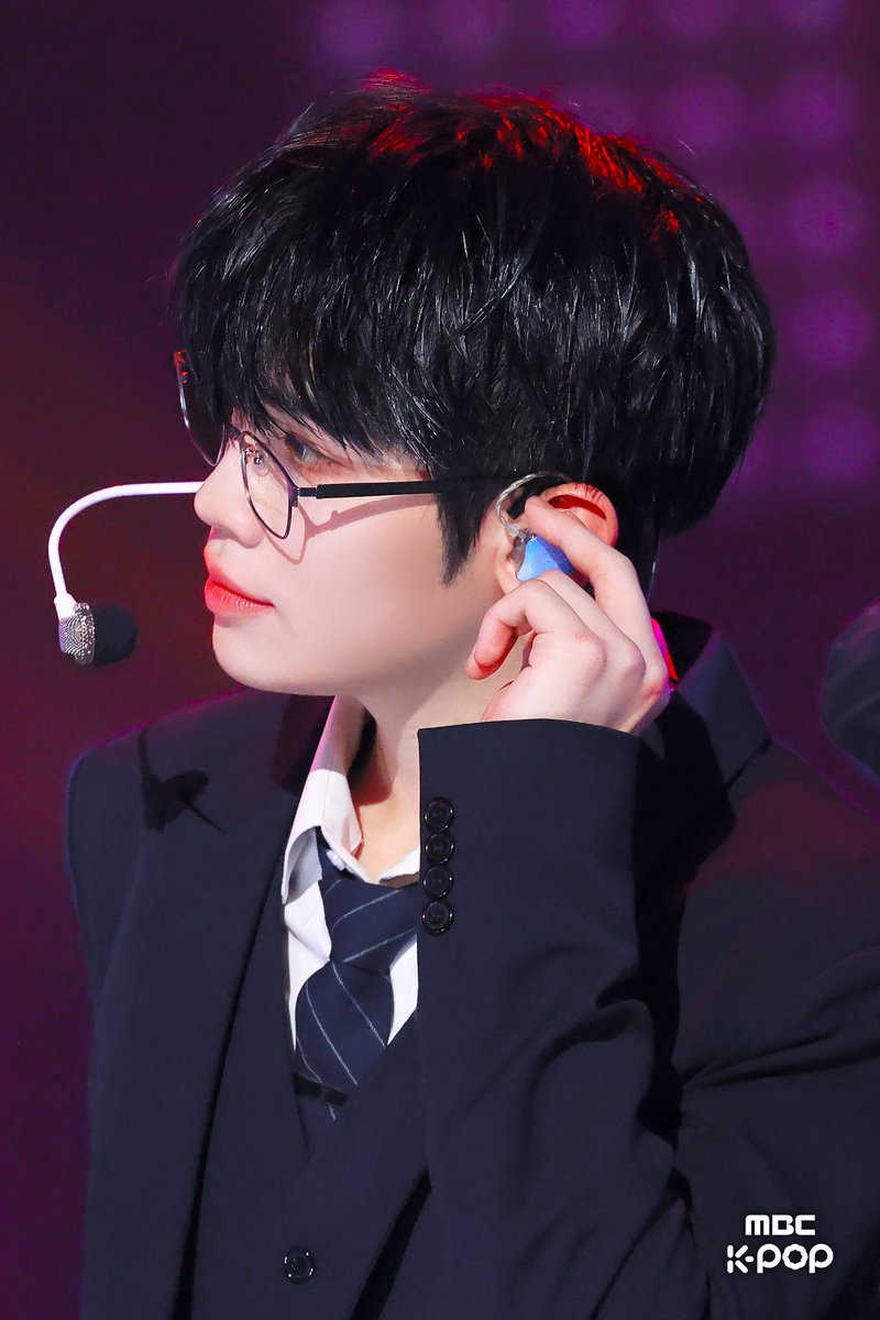 MBC_entertain's tweet photo. 💎2024 MBC 가요대제전 현장포토 - ZEROBASEONE(제로베이스원)💎 https://t.co/4ZmmqHiEsd