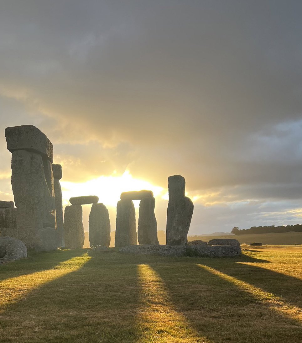 Stonehenge U.K tweet media