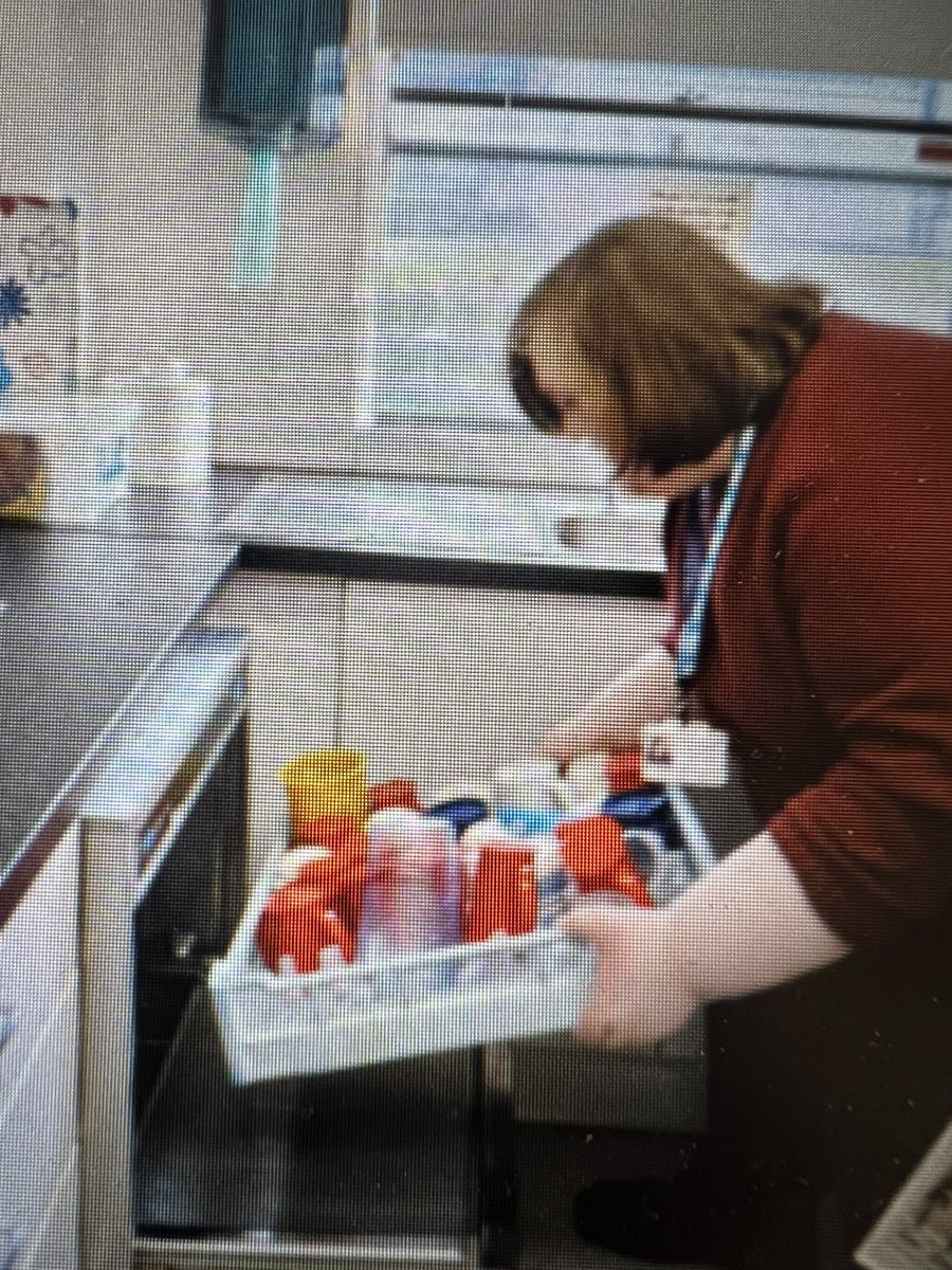 LMCSInternships's tweet image. Meet our intern Jake. Jake is doing 3 placements in RLI: Medical Unit 1, IT and Ward 22. Jake is developing a variety of skills: customer service and IT skills. Well done Jake!