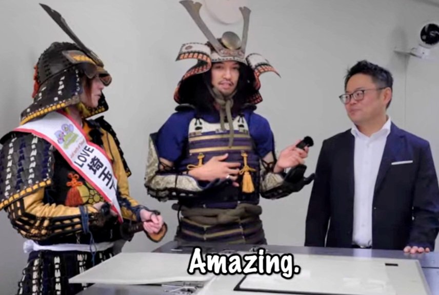 jessintokyo's tweet photo. YT collab 動画出演
with Toru Uchikado san
We visited a Saitama based factory and surprised them by dressing in armour🤩蕨市にある荻野精機製作所さんのぷちドッキリしました~
📌Link below動画👇
#armour #armor #Japan #shogun #蕨 #荻野スーパーカッター #甲冑 #kacchu #samurai https://t.co/yJO9Cy5SwX